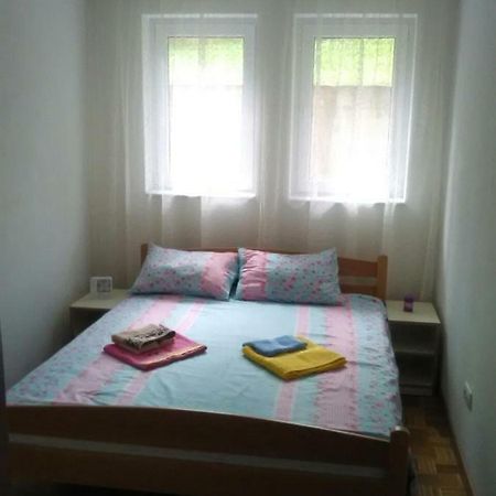 Apartman Jevtic 1 Gornja Toplica Kültér fotó